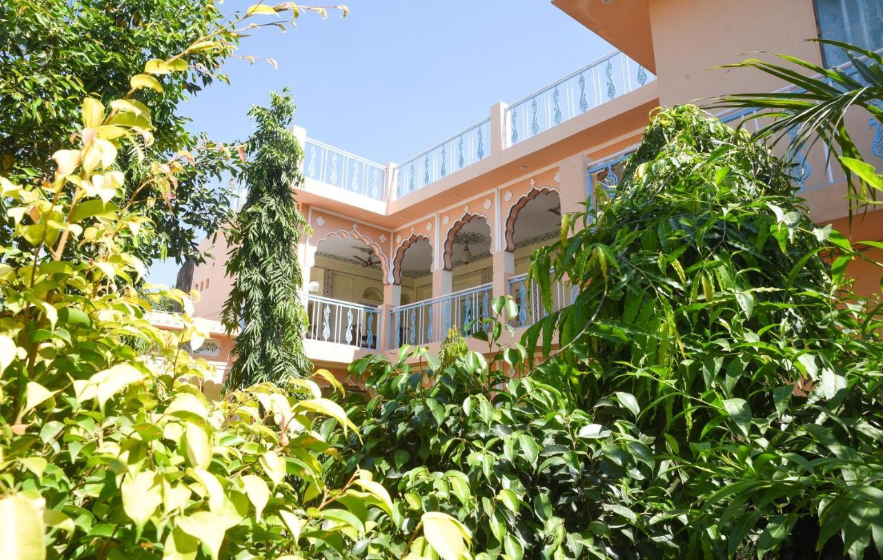 Kothipushkar Bed and Breakfast Buitenkant foto