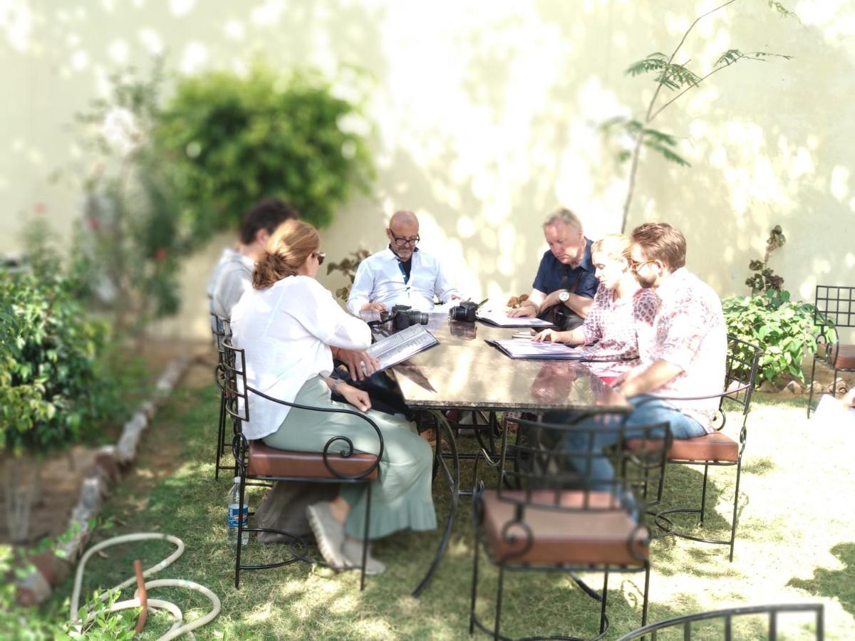 Kothipushkar Bed and Breakfast Buitenkant foto